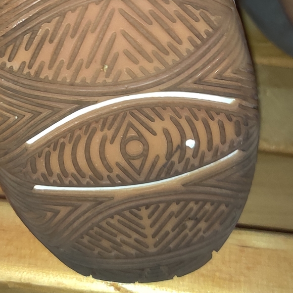 Nike Kyrie Irving x SpongeBob sneakers, kids size 1 - Picture 2 of 4